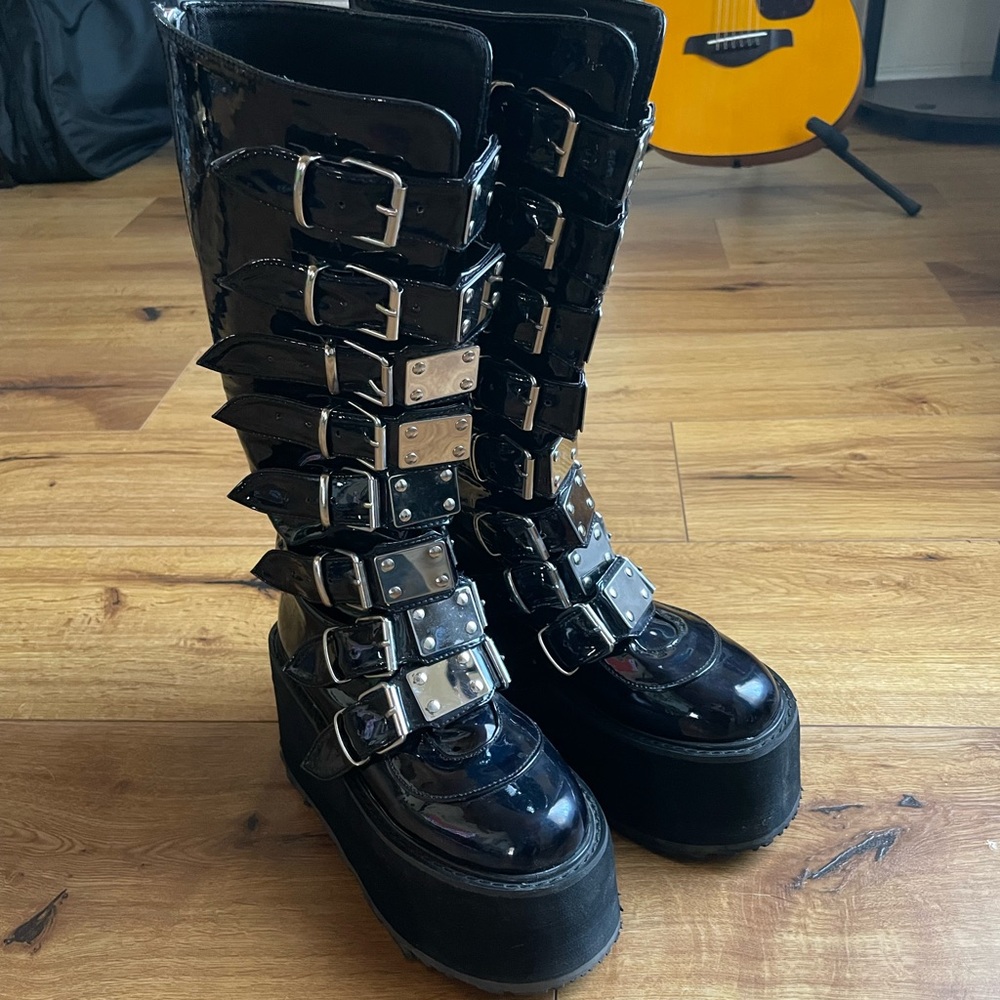 Demonia Damned 318 Black Holographic Boots 6
